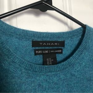 TAHARI 100% CASHMERE SWEATER XS
